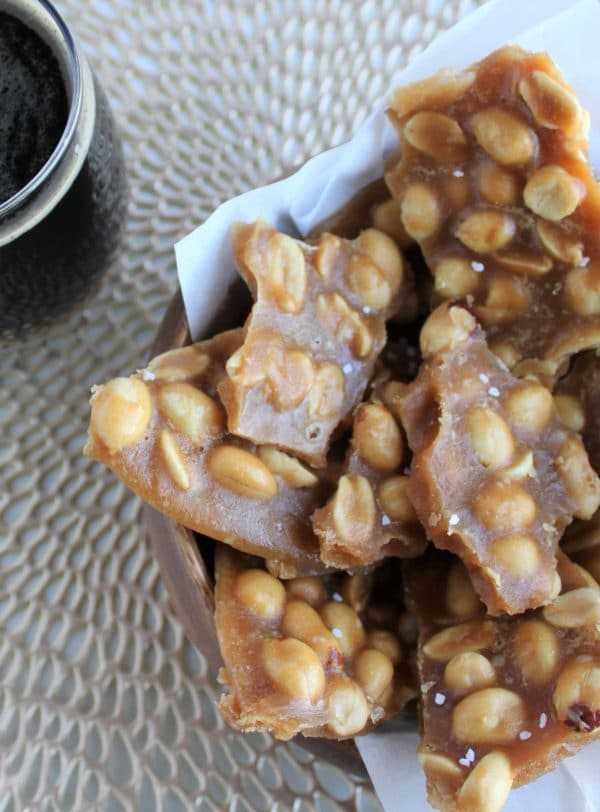 Beer Peanut Brittle (Soft candy with Brown)