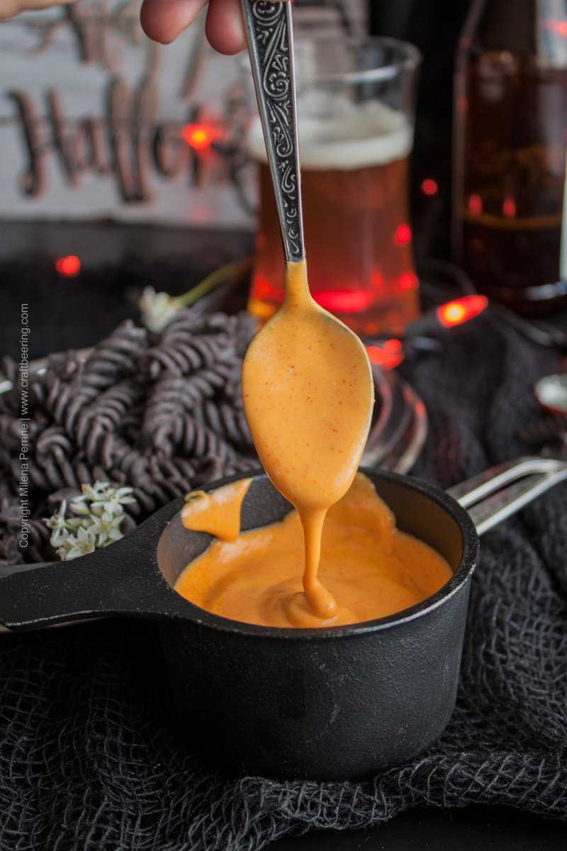 Pumpkin Ale Mac and Cheese sauce for Halloween