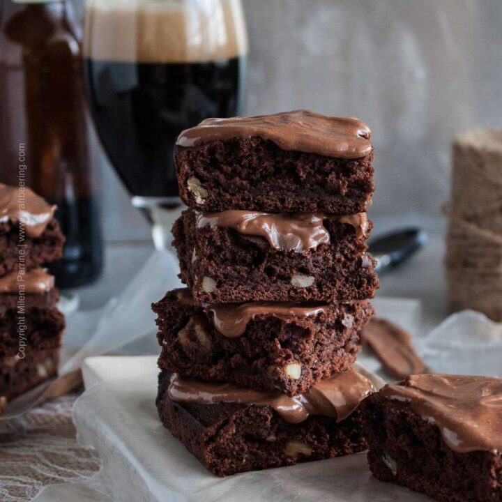 Beer brownies with stout and walnuts. #stoutbrownies #beerbrownies