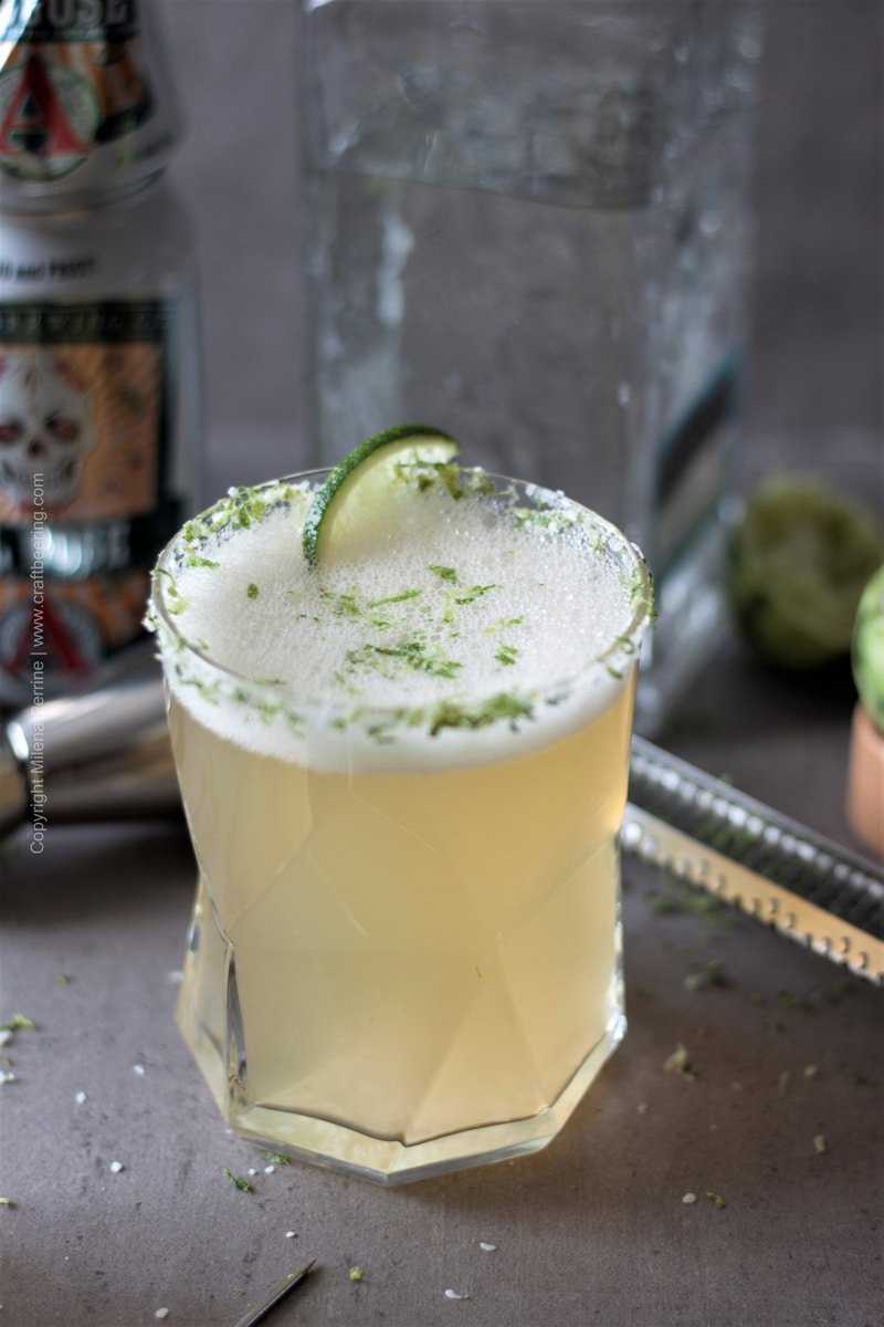 Gose margarita or if you'd rather beergarita is a sprightly beer cocktail with sour gose style ale and vodka. #beercocktail #beermargarita #beergarita #gosemargarita #gose