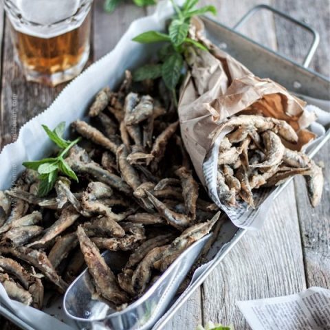 Fried anchovies - small, crispy salty bites, make a perfect beer snack.
