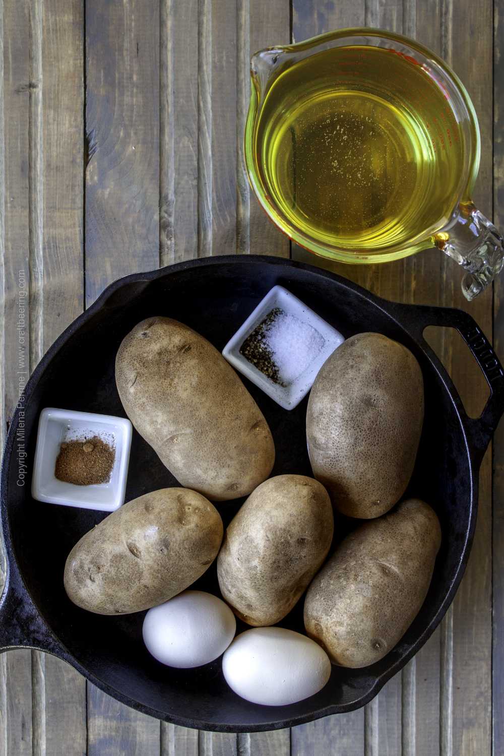 Ingredients - Russet potatoes, nutmeg, eggs, oil for frying, salt and perpper