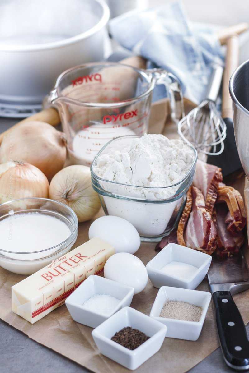 Ingredients needed to make Onion Pie (the German way, with smoked bacon)