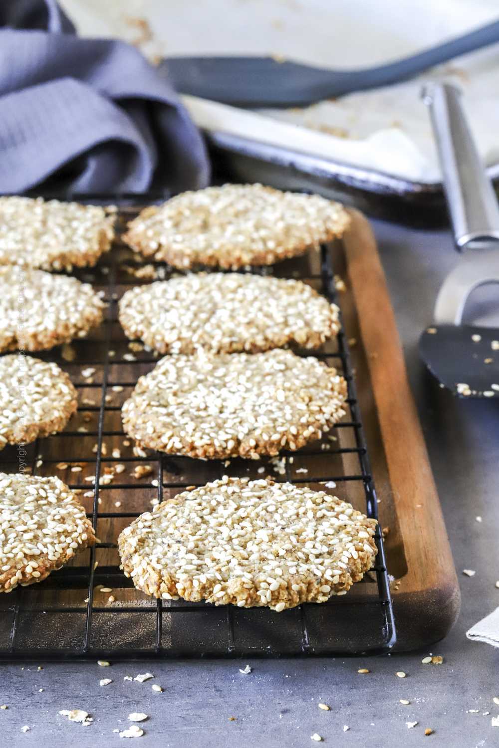 Traditional oatcakes, also known as savory oat crackers. Irish recipe.