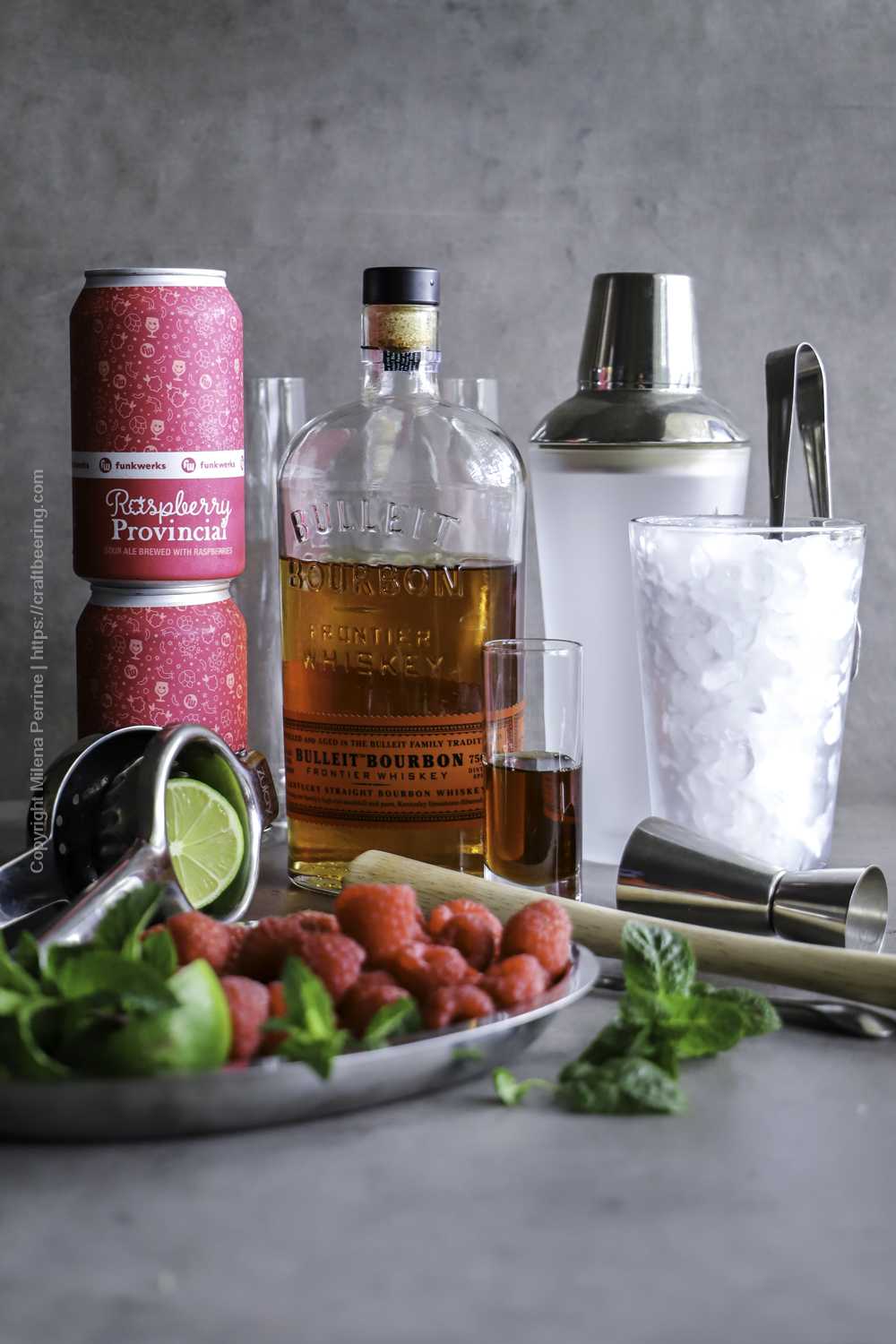 Ingredients for whiskey smash with rapsberry